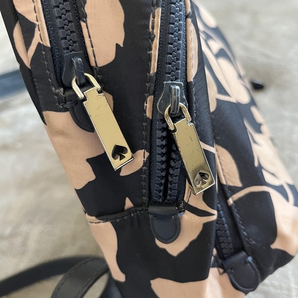 Kate Spade New York Backpack Womens Mini Black Beige Floral Print Zip Pockets - Picture 9 of 11